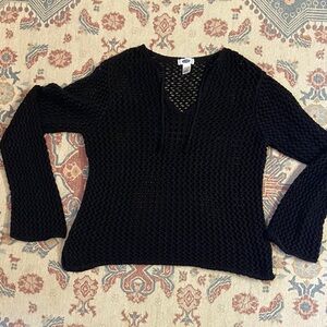 Old Navy Black V-Neck Textured Knit Sweater